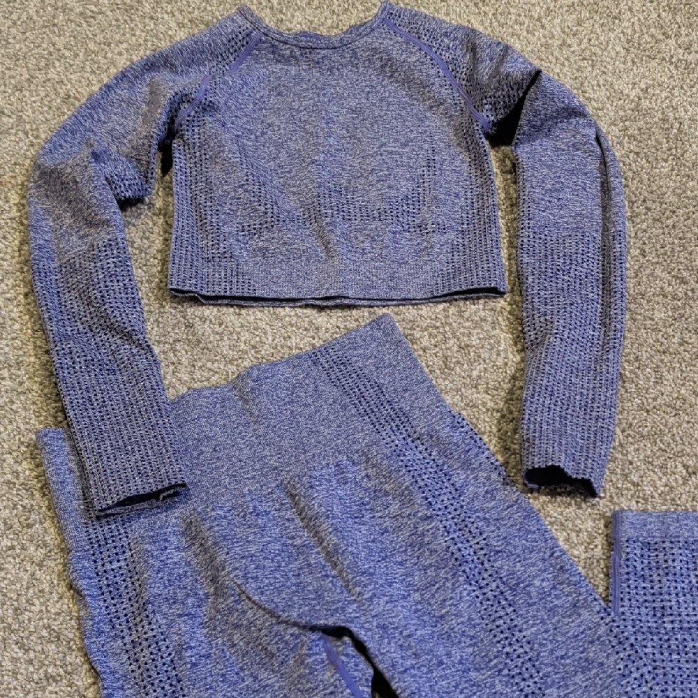 Astoria Purple Lavender Women's Leggings and Long Sleeve Top Set Yoga (#B1000)